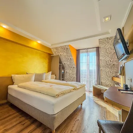 Hotel Flair Zum Schwarzen Reiter Horgau