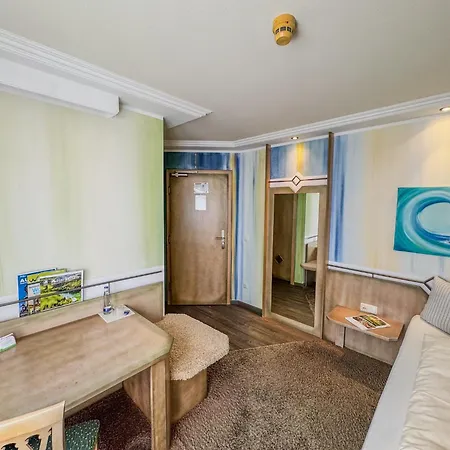 Flair Zum Schwarzen Reiter Hotel Horgau