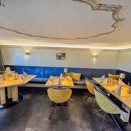 Flair Zum Schwarzen Reiter Hotel 3*