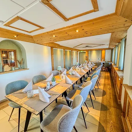 Flair Zum Schwarzen Reiter Hotel Horgau