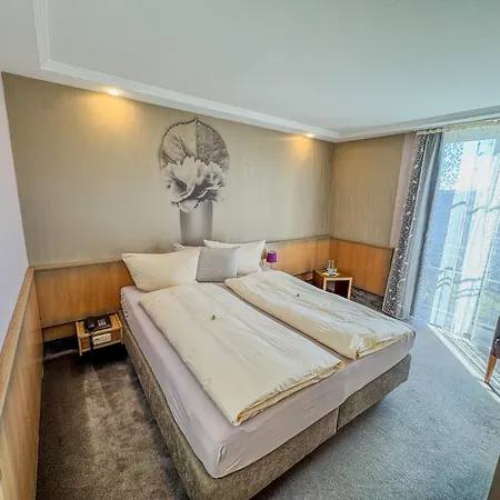 Flair Zum Schwarzen Reiter Hotel Horgau